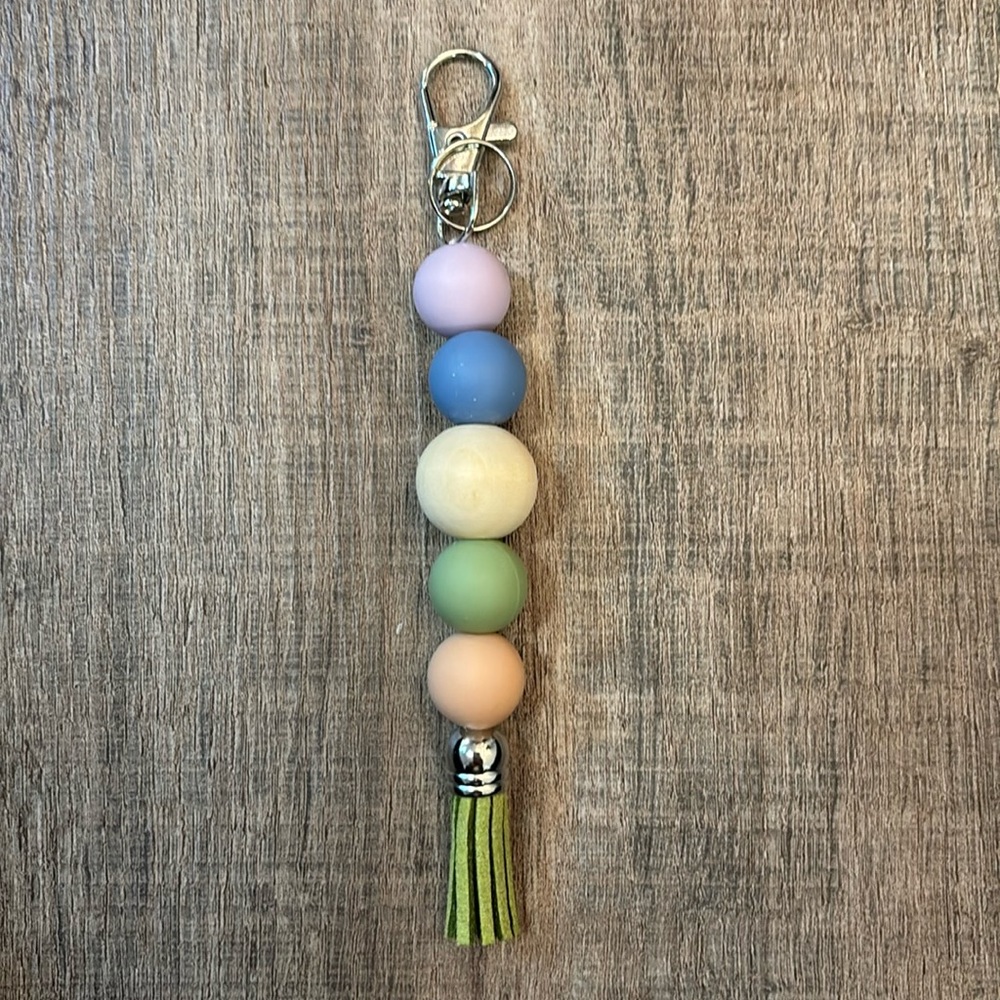 Handmade Silicone Beaded Keychain with Tassel and Lobster Claw Luggage Tag multi